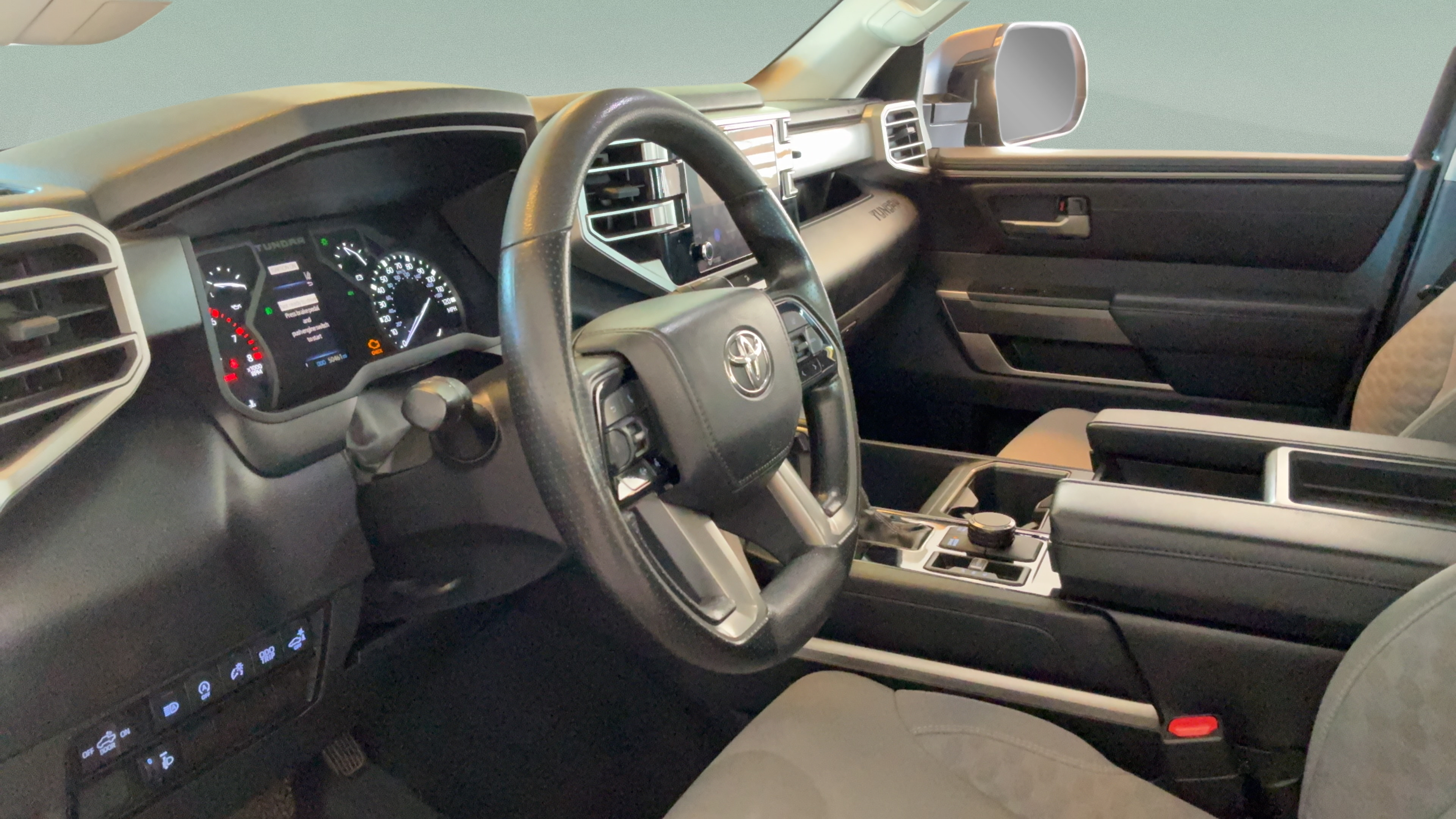 Used 2023 Toyota Tundra SR5 w/ SR5 Convenience Package AWD/4WD image 22