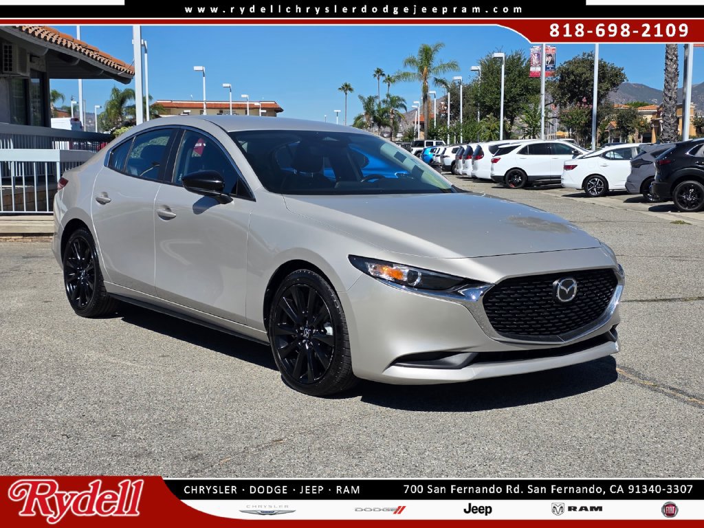 Used 2024 MAZDA MAZDA3 s FWD image 1