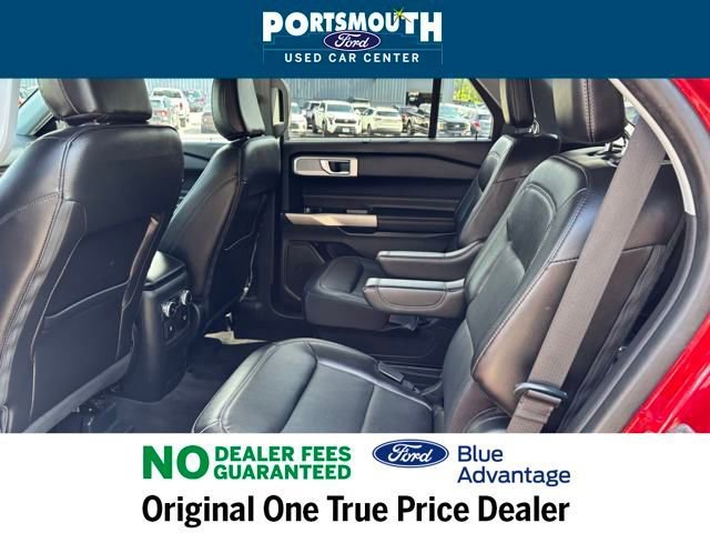 Used 2022 Ford Explorer Limited w/ Equipment Group 301A image 6