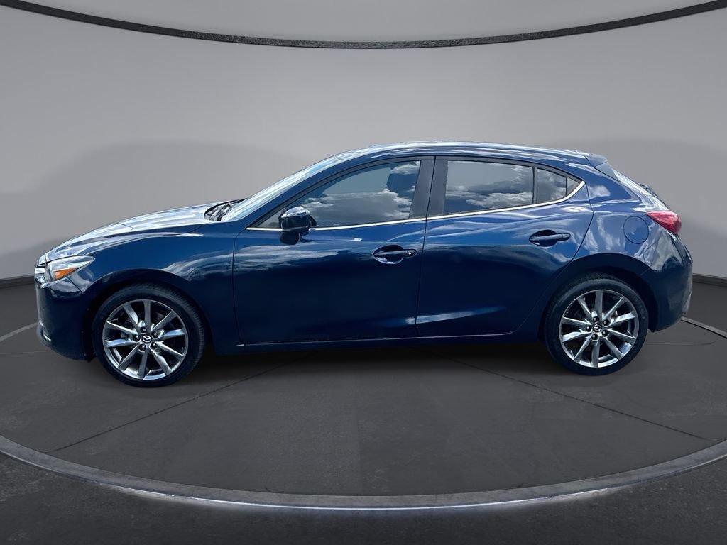 Used 2018 MAZDA MAZDA3 Touring FWD image 15