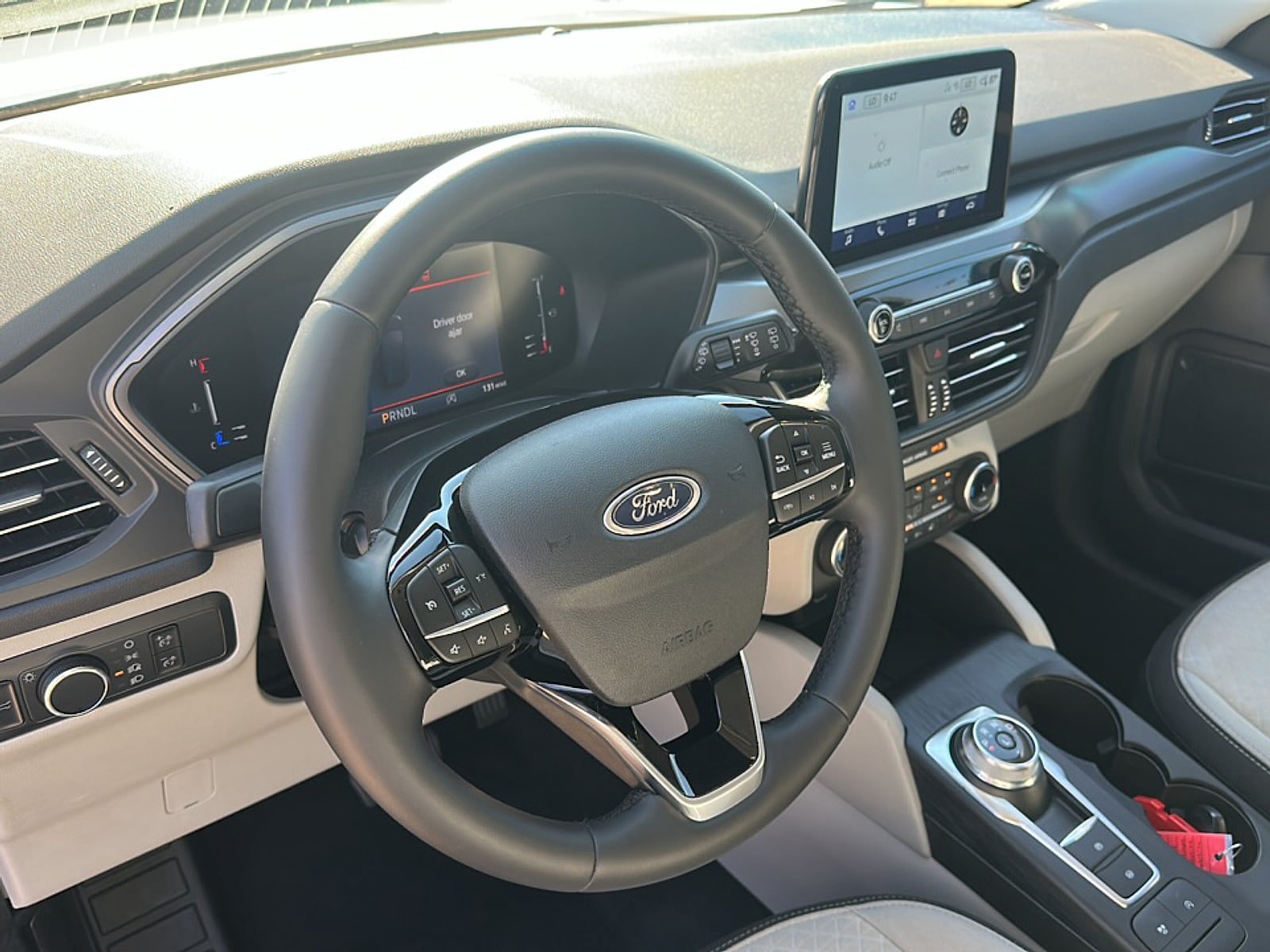Used 2024 Ford Escape Active w/ Cold Weather Package FWD image 11