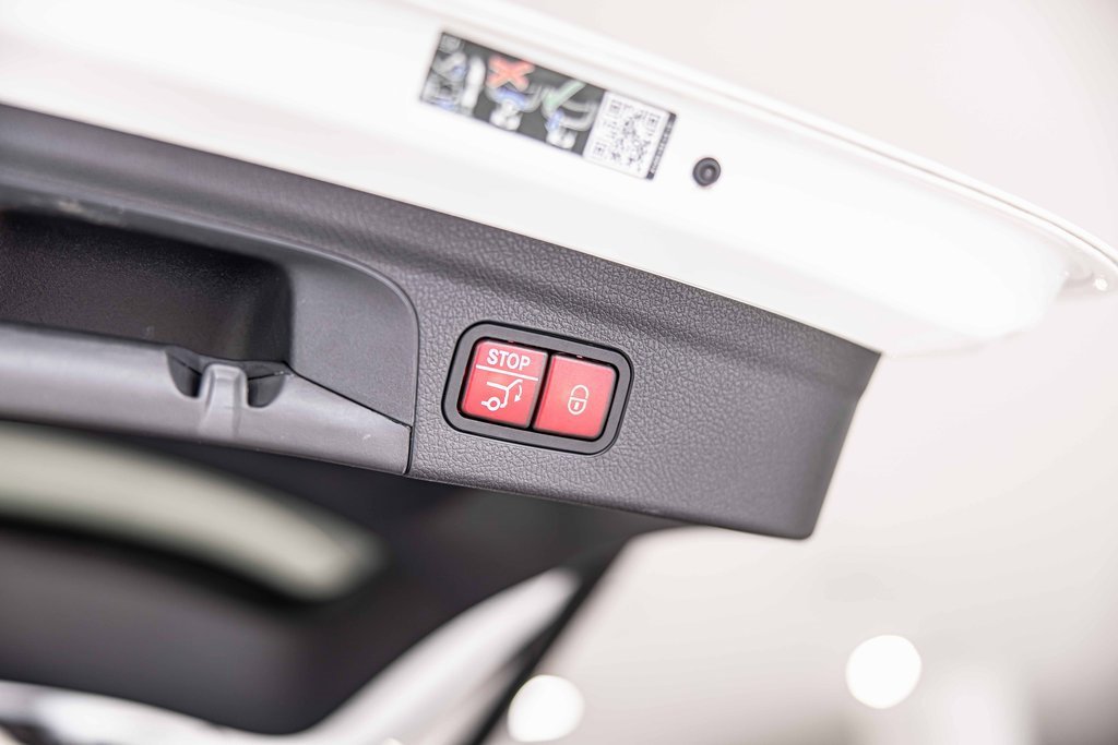 Used 2024 Mercedes-Benz GLE 450 4MATIC image 18