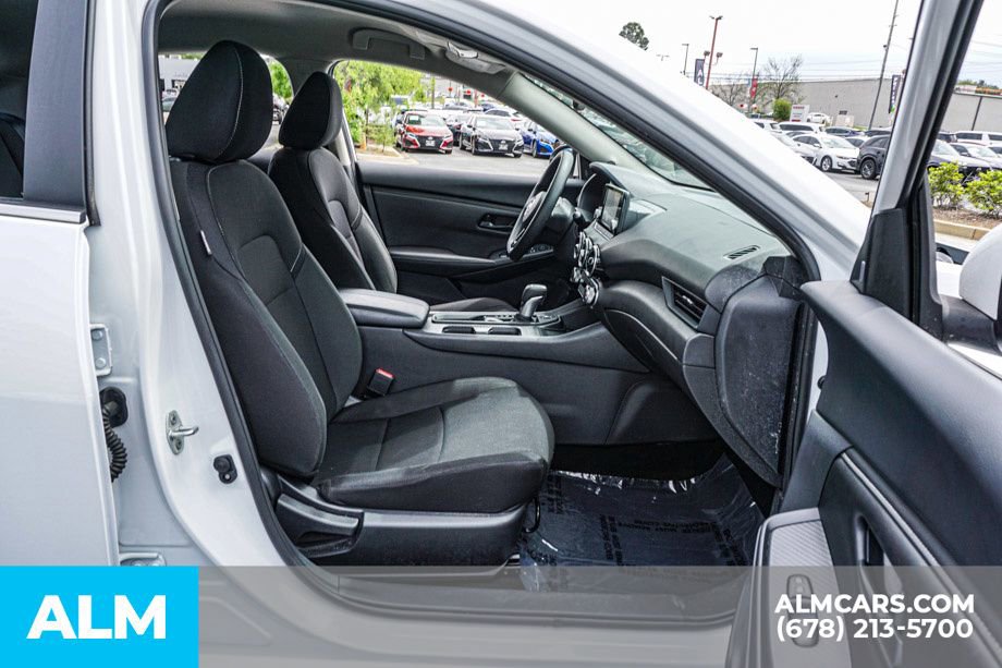 Used 2025 Nissan Sentra S image 23