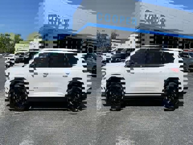 New 2026 GMC Acadia Elevation image 2