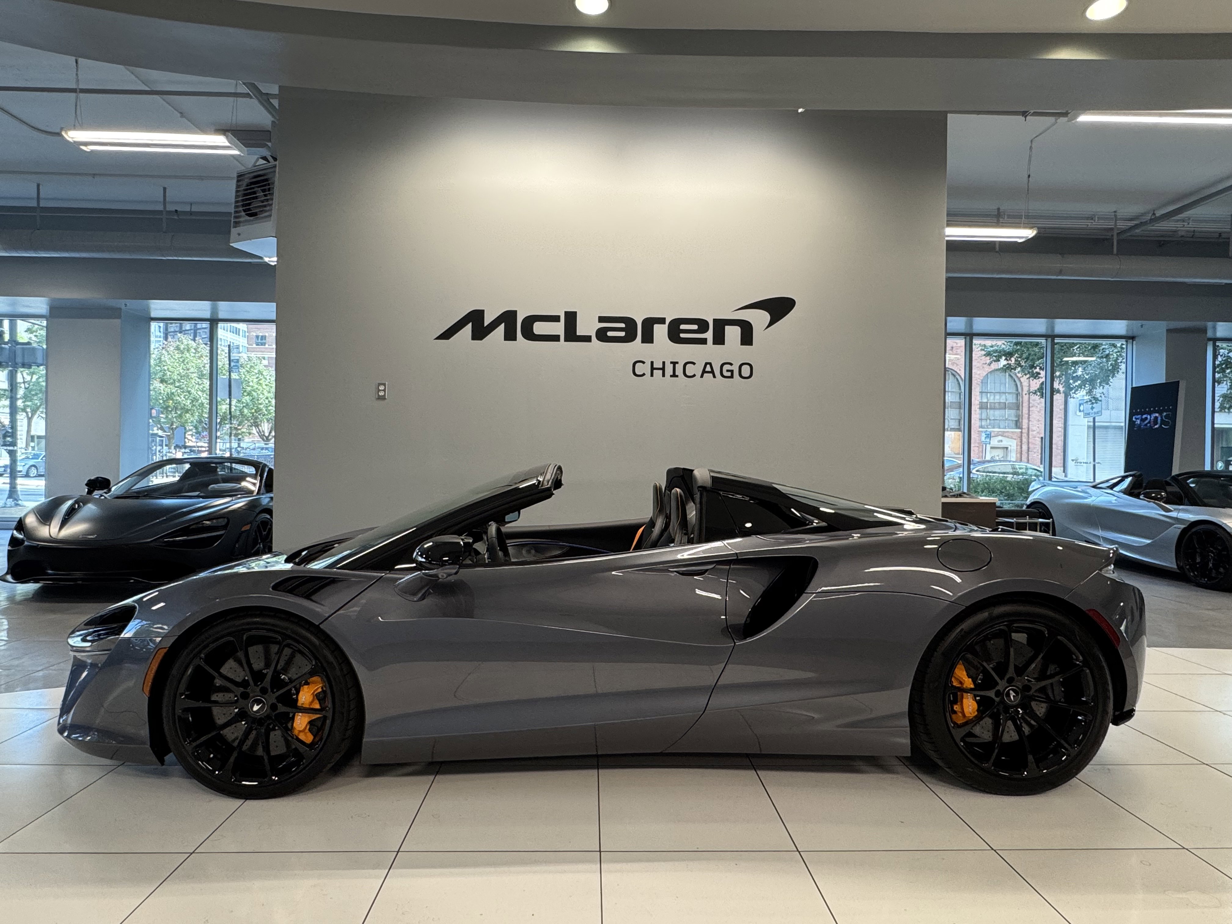 New 2026 McLaren Artura Spider image 4