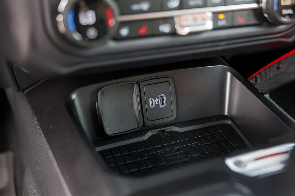 Used 2024 Ford Bronco Heritage Edition image 19