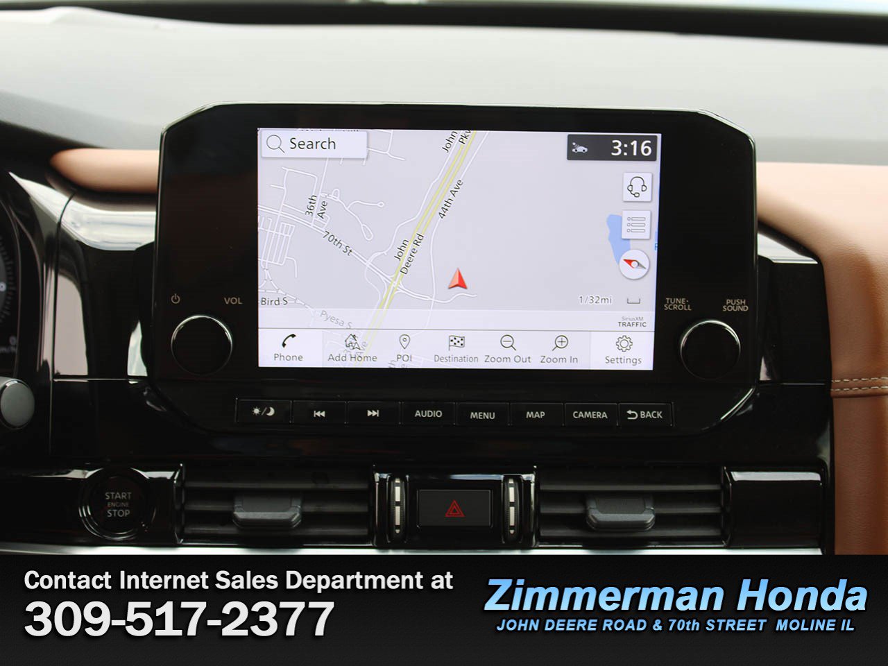 Used 2025 Nissan Pathfinder Platinum AWD/4WD image 17