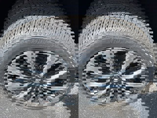 New 2026 Cadillac Escalade Luxury w/ Touring Package image 28