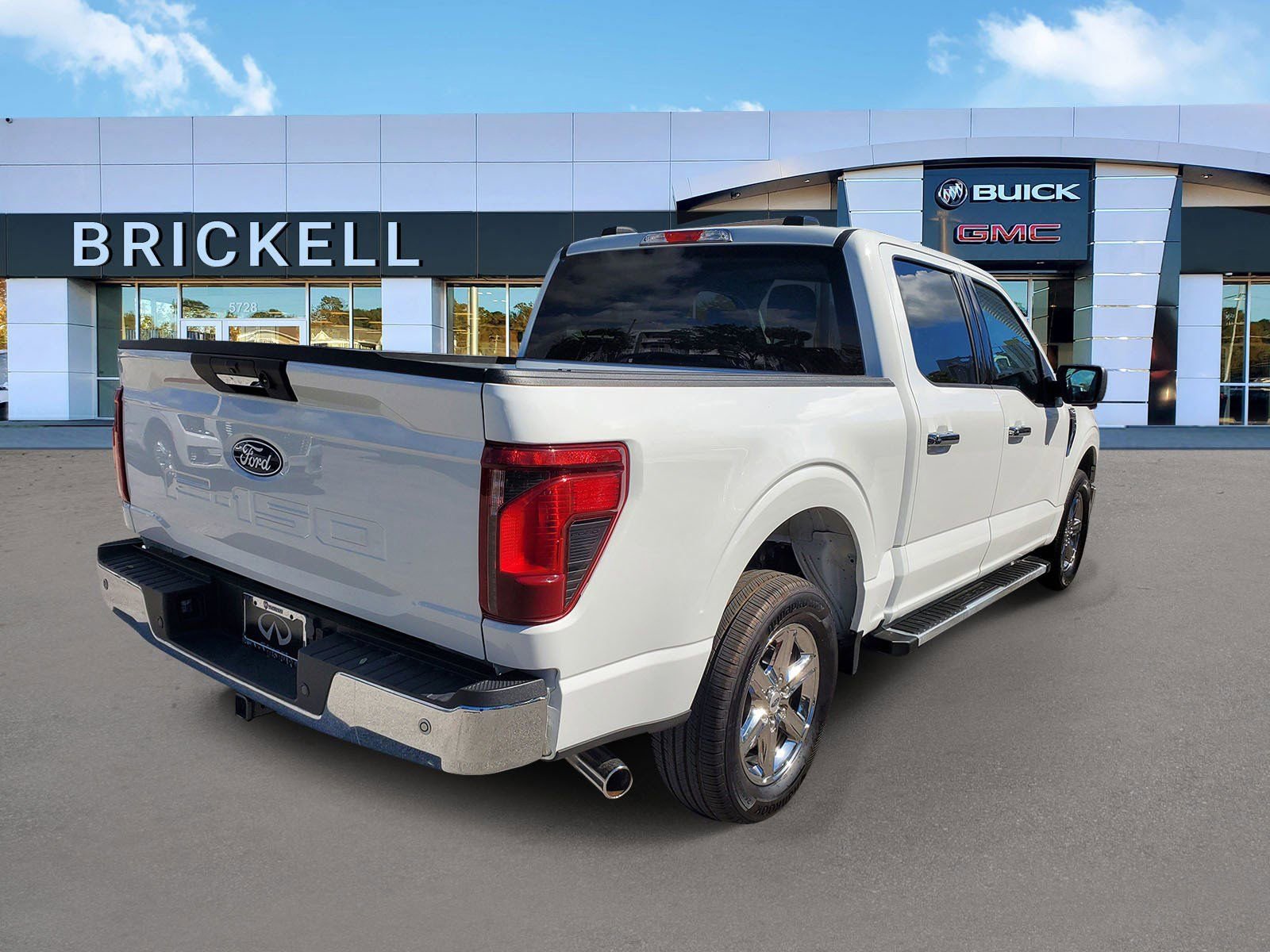 Used 2024 Ford F150 XLT w/ Mobile Office Package image 3