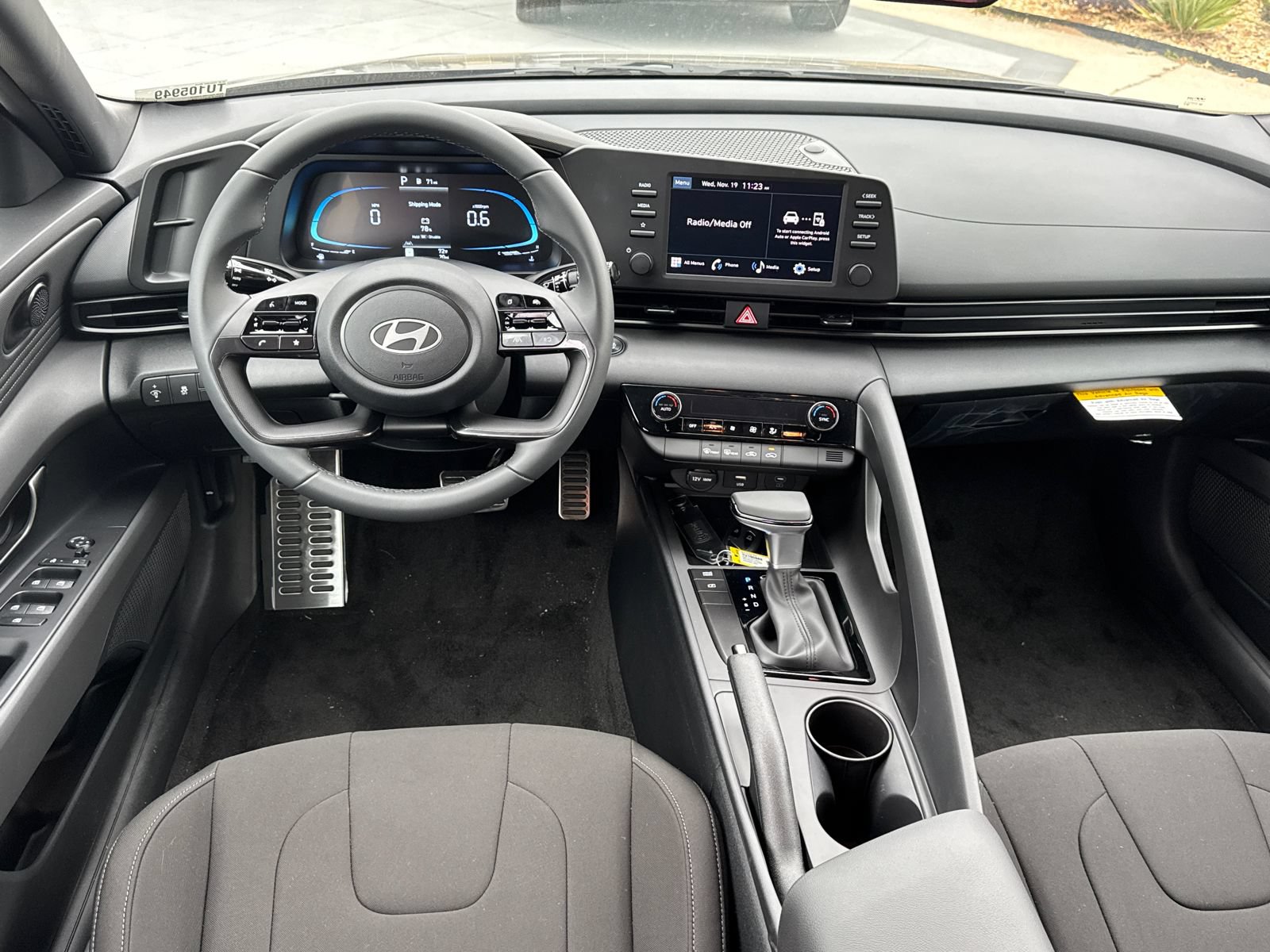 New 2026 Hyundai Elantra Sport FWD image 23