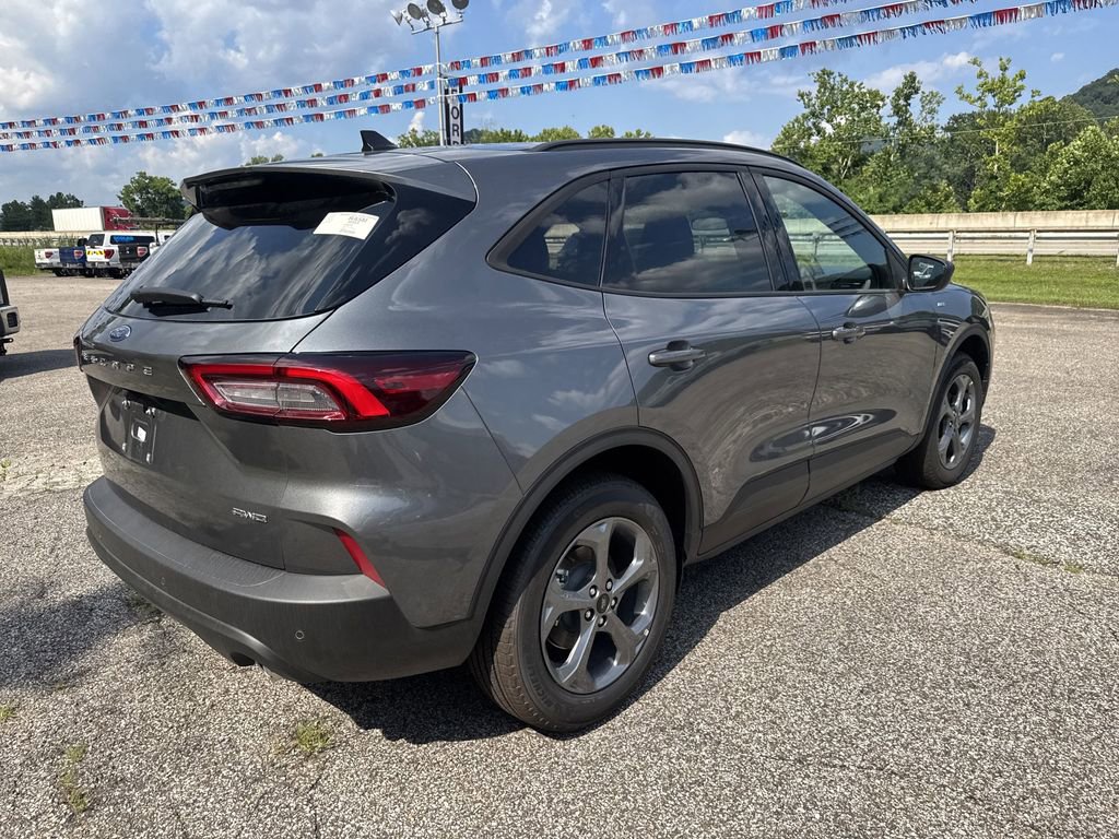 New 2025 Ford Escape ST-Line w/ Tech Pack #1 AWD/4WD image 7