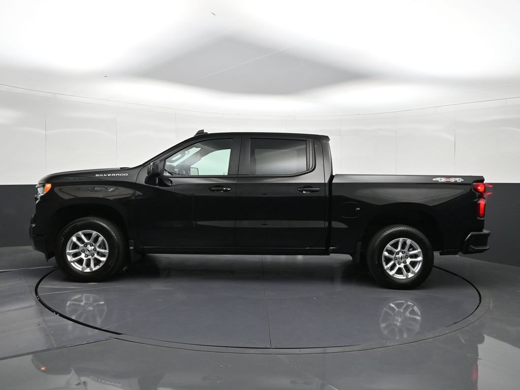 Certified 2026 Chevrolet Silverado 1500 RST AWD/4WD image 2