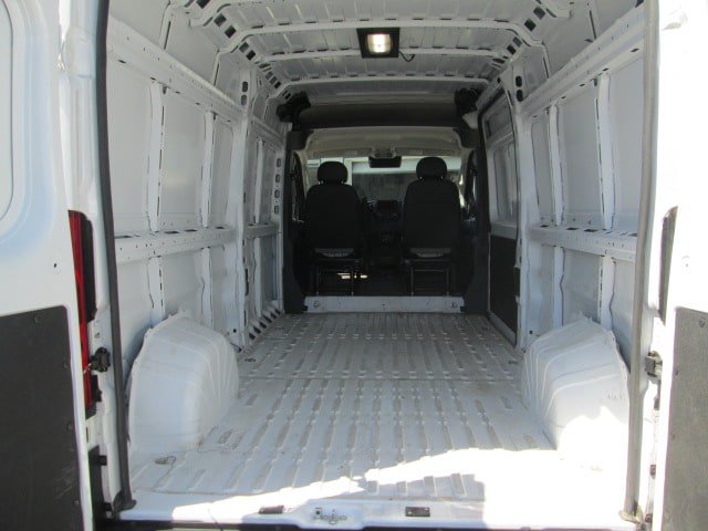 Used 2026 RAM ProMaster 2500 w/ Convenience Group FWD image 5