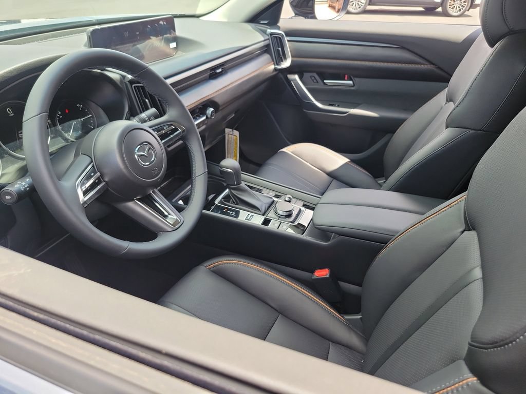 New 2026 MAZDA CX-50 AWD 2.5 Hybrid w/ Cargo Package image 3