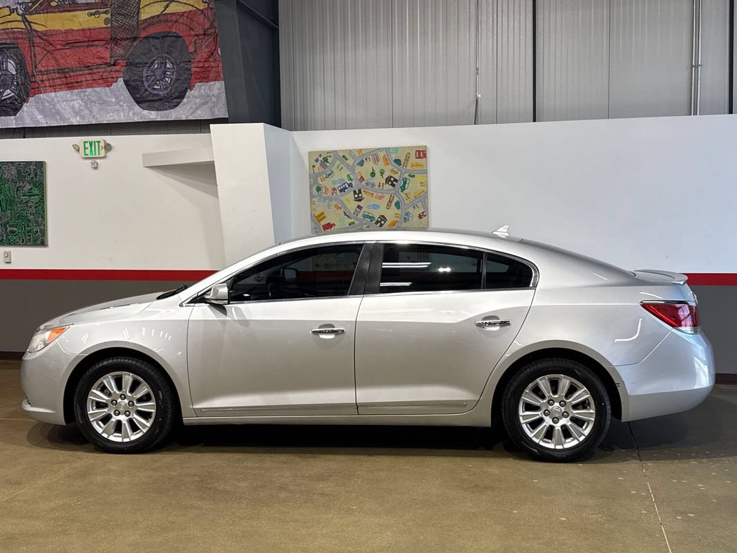 Used 2013 Buick LaCrosse Leather FWD image 4