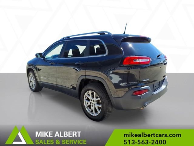 Used 2016 Jeep Cherokee Latitude image 5