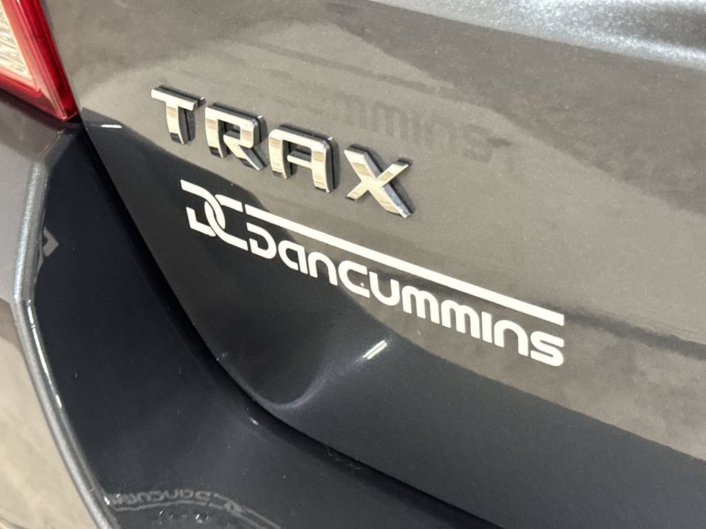 Used 2021 Chevrolet Trax LS FWD image 25