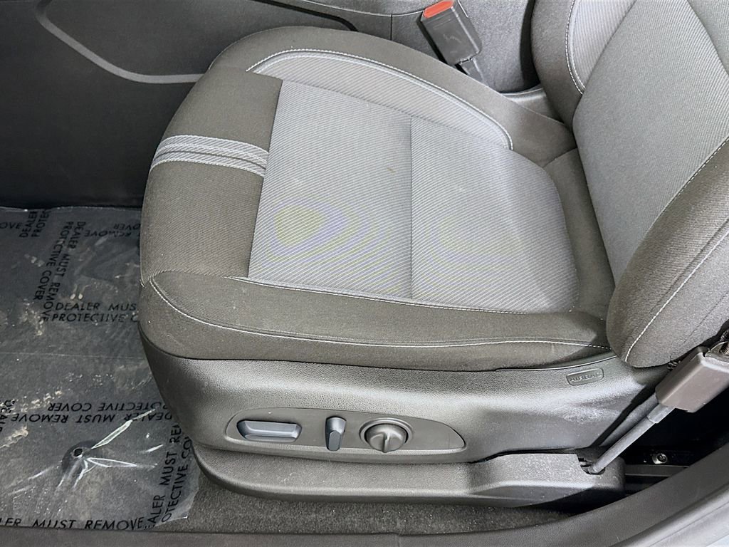 Used 2024 Chevrolet Blazer LT image 18