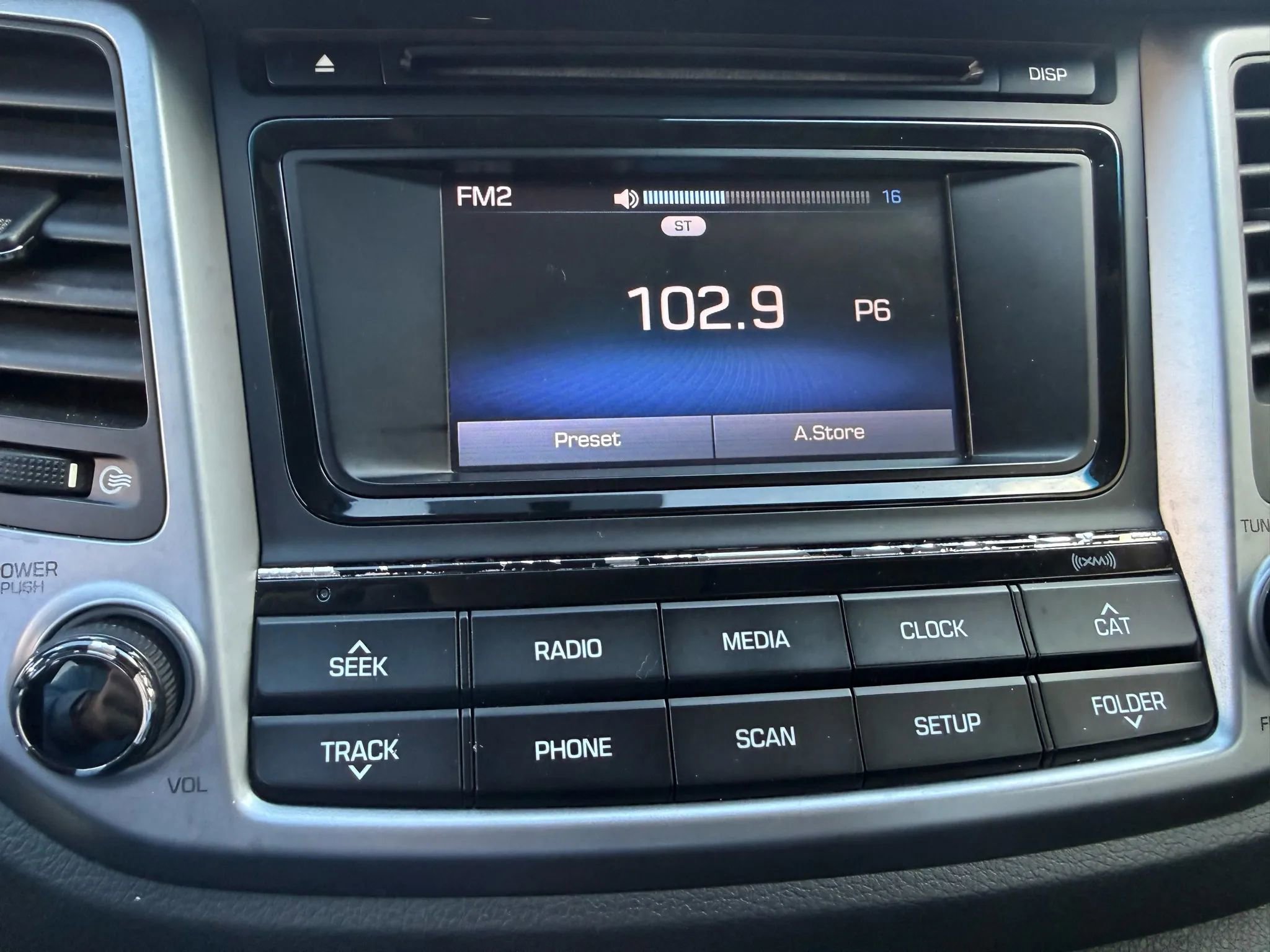 Used 2017 Hyundai Tucson SE image 15