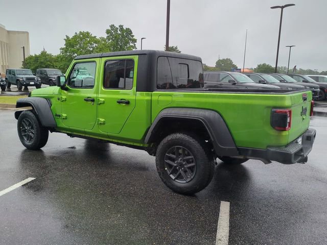 New 2025 Jeep Gladiator Sport AWD/4WD image 6