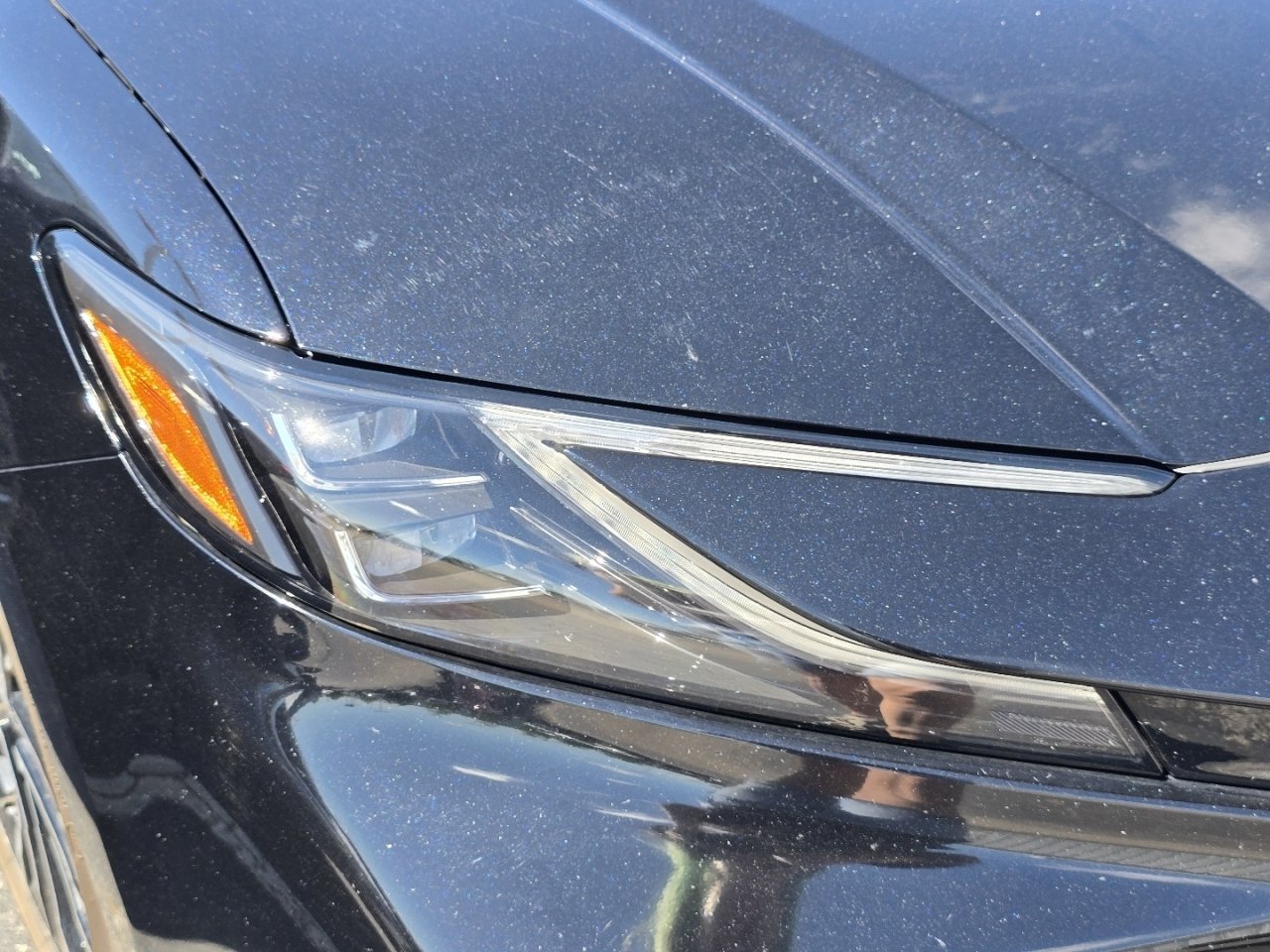 Used 2025 Toyota Camry XLE AWD/4WD image 18