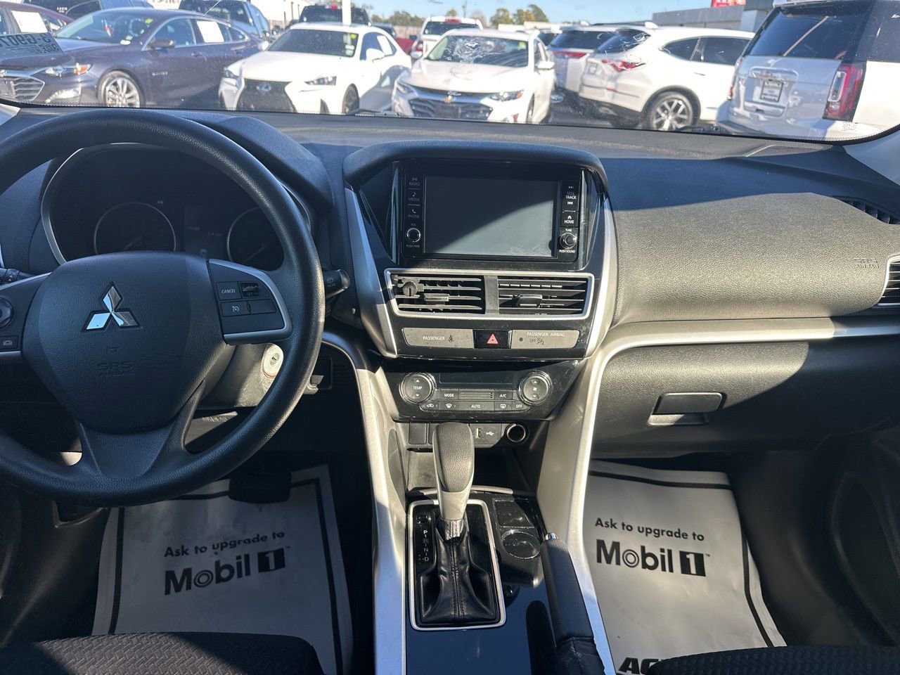 Used 2020 Mitsubishi Eclipse Cross ES image 9