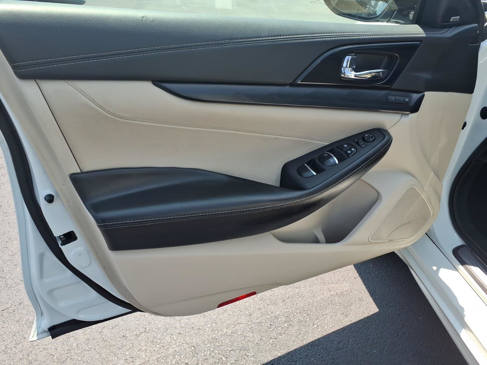 Used 2021 Nissan Maxima Platinum w/ Sport Mat Group FWD image 23