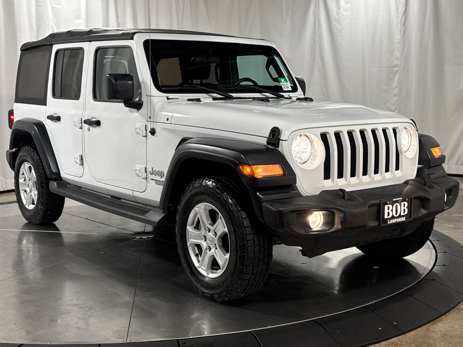 Used 2018 Jeep Wrangler Unlimited Sport S AWD/4WD image 7