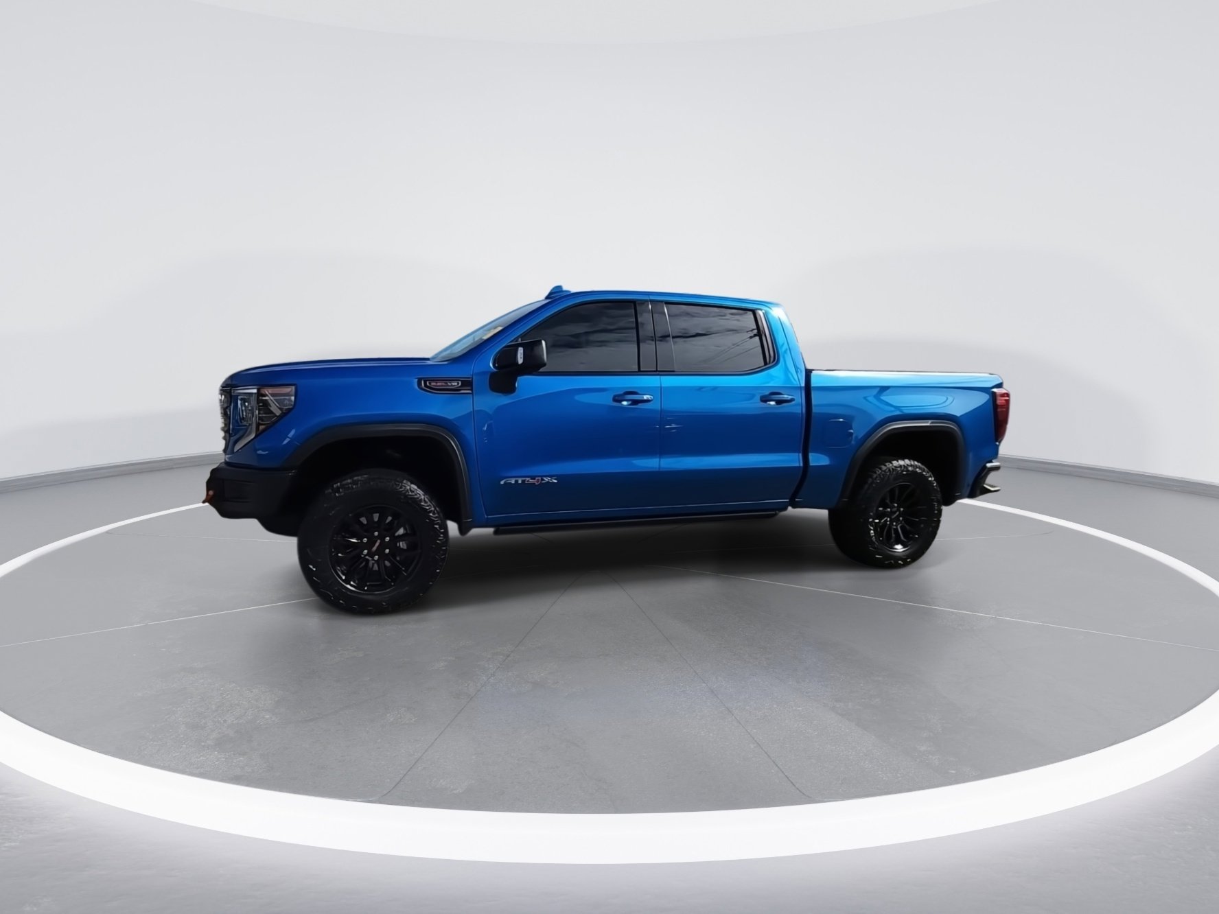 Used 2023 GMC Sierra 1500 AT4X image 4