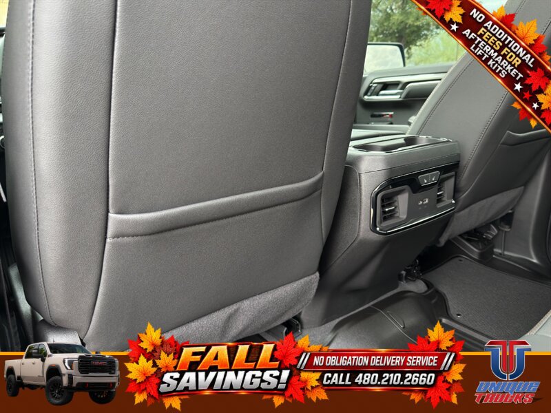 Used 2024 GMC Sierra 1500 AT4 w/ Technology Package AWD/4WD image 23