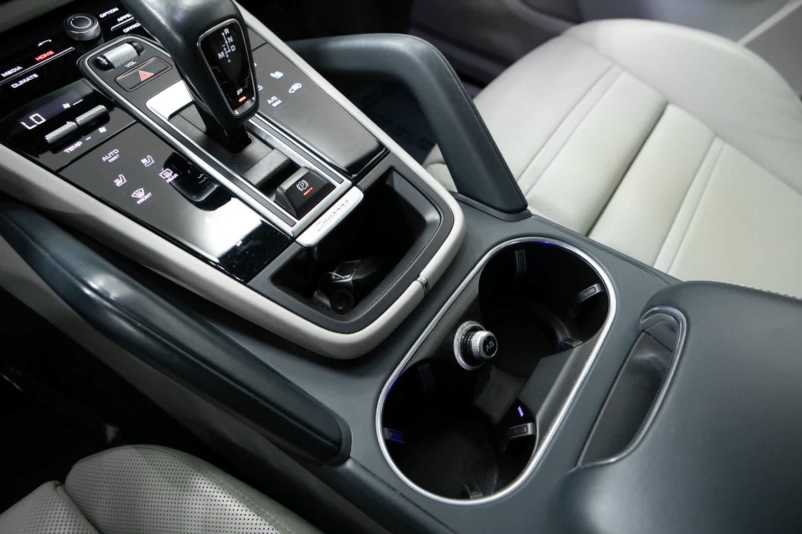 Certified 2023 Porsche Cayenne GTS w/ Premium Package Plus AWD/4WD image 29