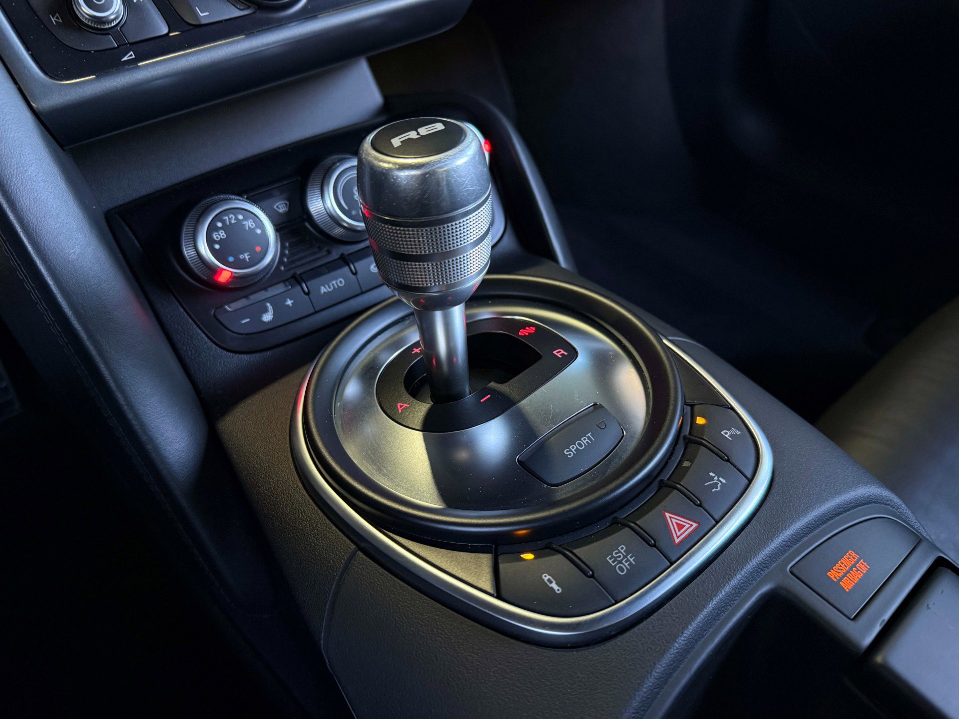 Used 2008 Audi R8 V8 image 32