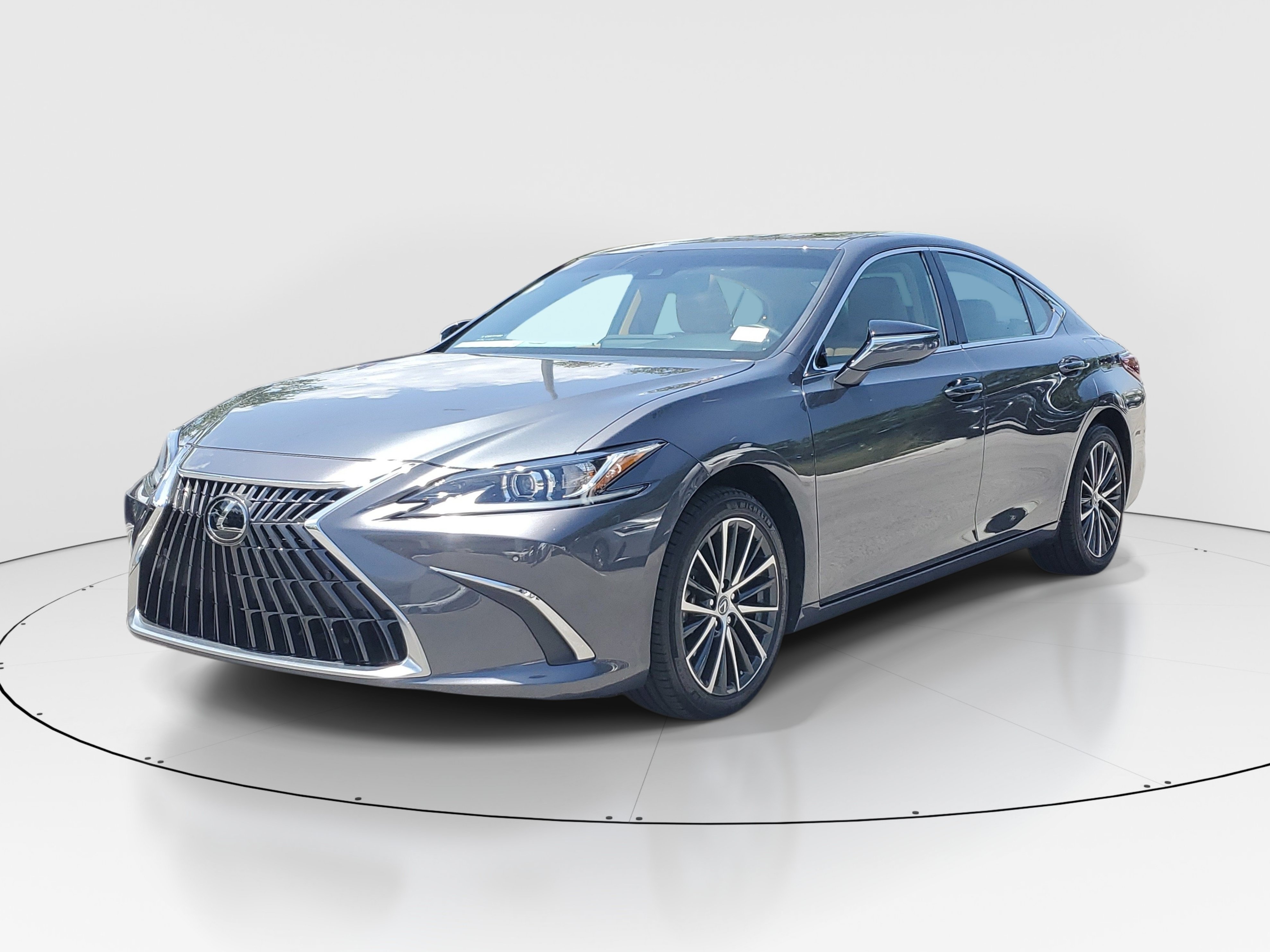 Certified 2024 Lexus ES 350 w/ Premium Package FWD image 3