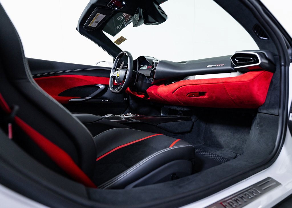 Certified 2025 Ferrari 296 GTS image 25