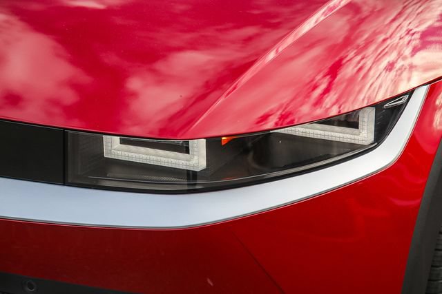 New 2026 Hyundai Ioniq 5 SEL RWD image 8