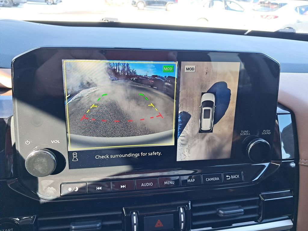 New 2025 Nissan Pathfinder Platinum w/ Cargo Package image 21