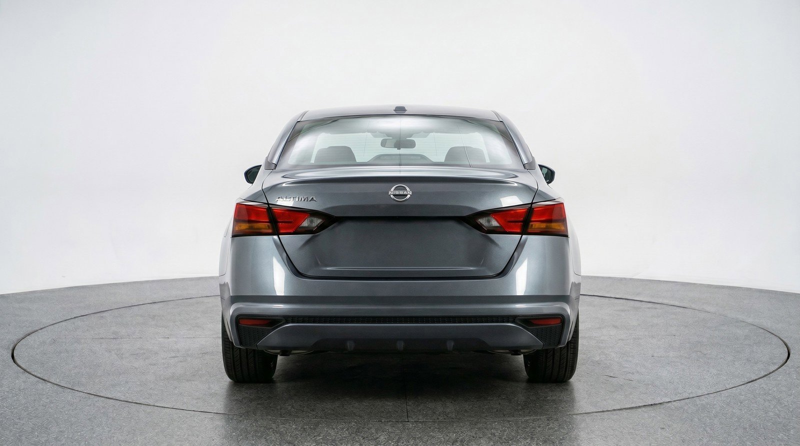 Used 2025 Nissan Altima 2.5 SV FWD image 7