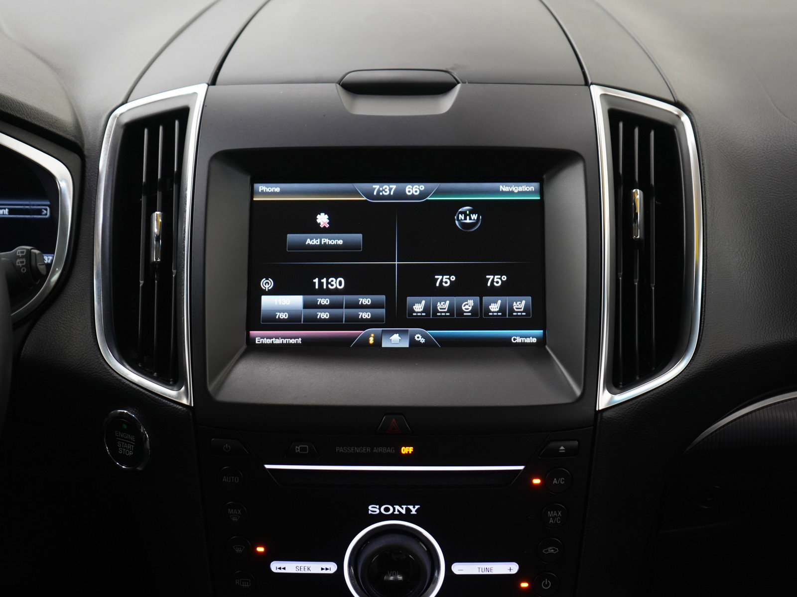 Used 2015 Ford Edge Titanium w/ Equipment Group 302A AWD/4WD image 15