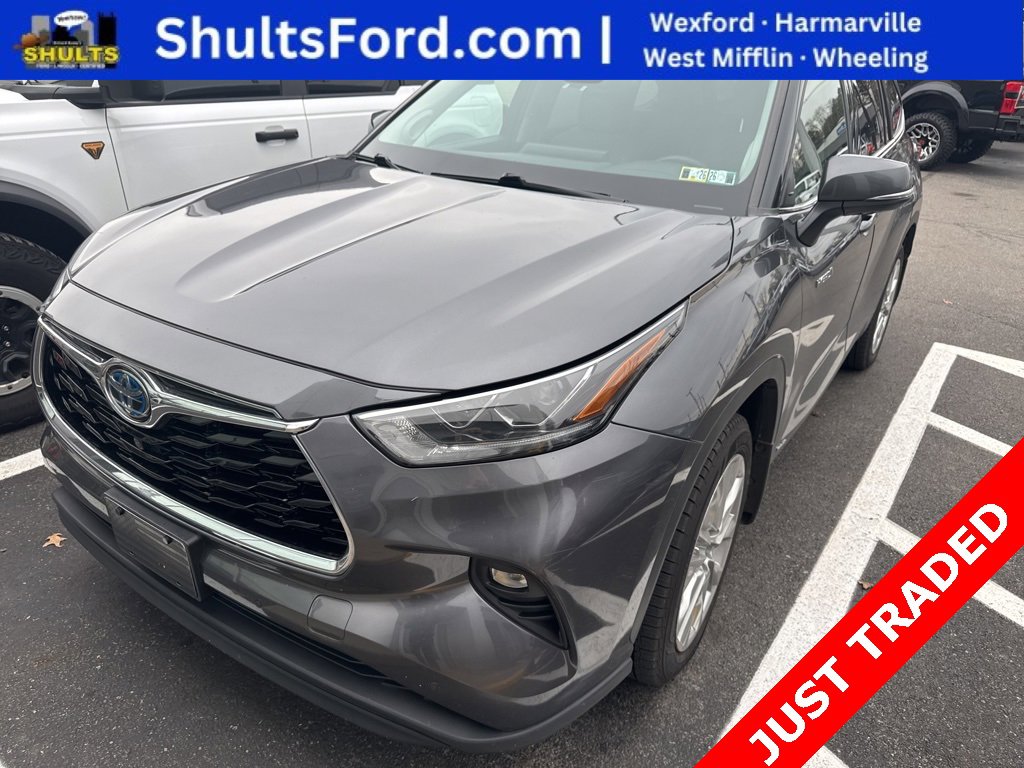 Used 2021 Toyota Highlander Limited image 1