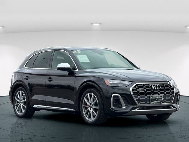 Used 2023 Audi SQ5 Premium Plus w/ Premium Plus Package image 9