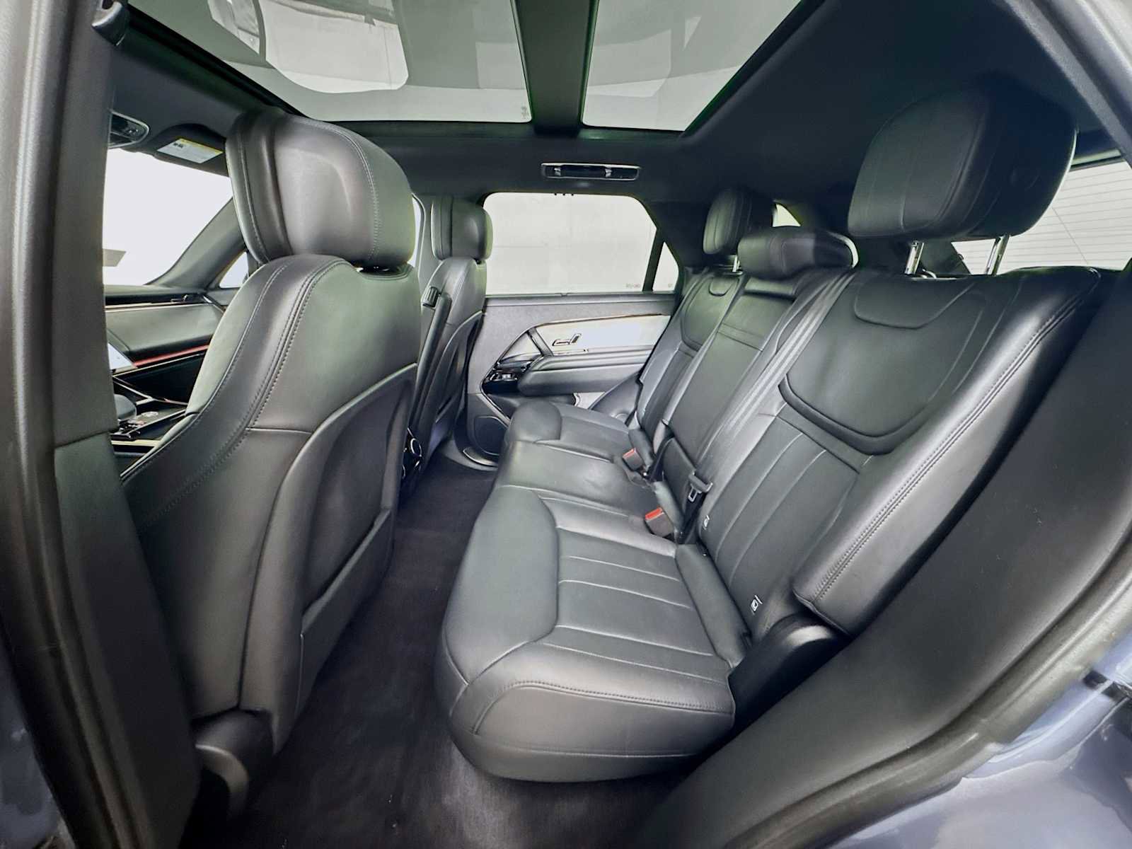 Used 2024 Land Rover Range Rover Sport Dynamic SE image 22