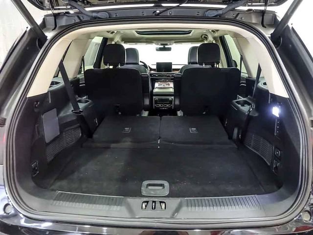 Used 2021 Lincoln Aviator Reserve w/ Equipment Group 208A AWD/4WD image 29