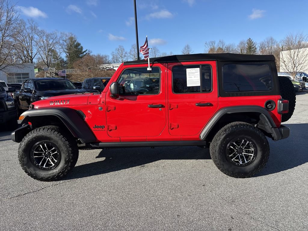 Used 2024 Jeep Wrangler Willys image 7