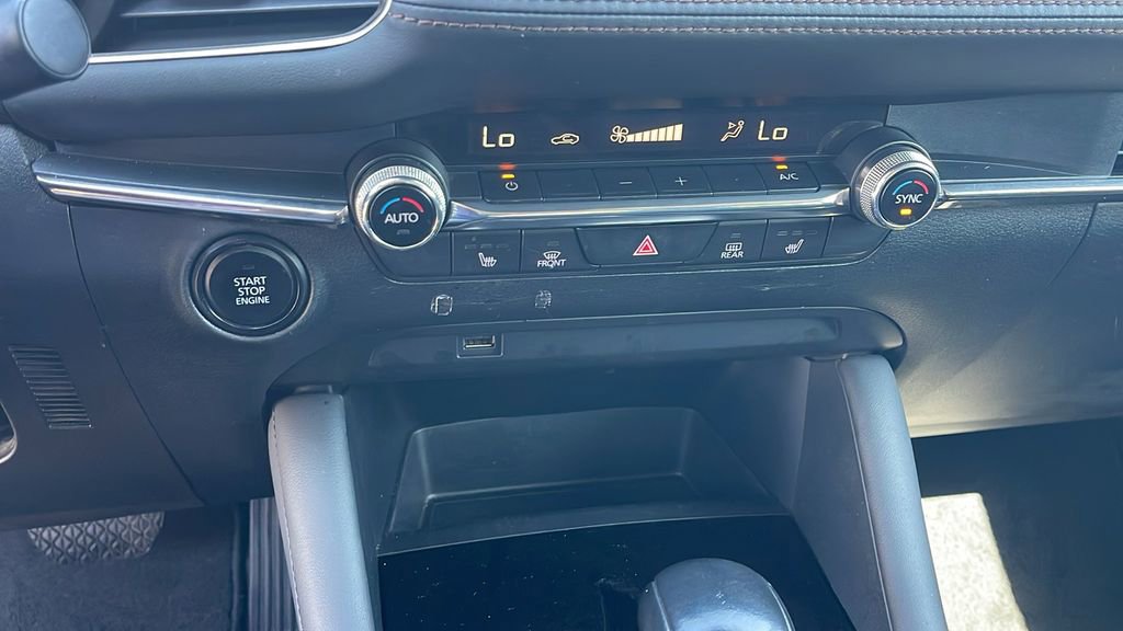 Used 2019 MAZDA MAZDA3 Sedan w/ Premium Package image 20