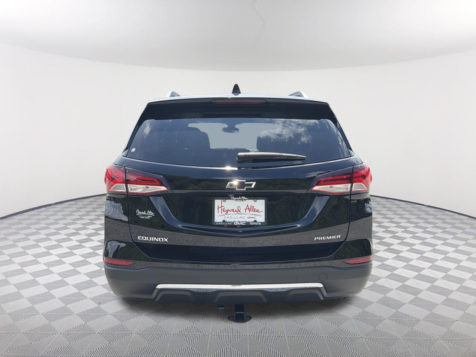 Used 2023 Chevrolet Equinox Premier FWD image 7