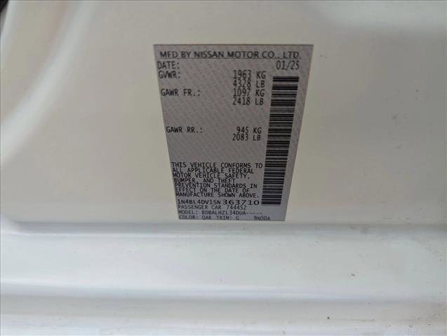 Used 2025 Nissan Altima 2.5 SV FWD image 23