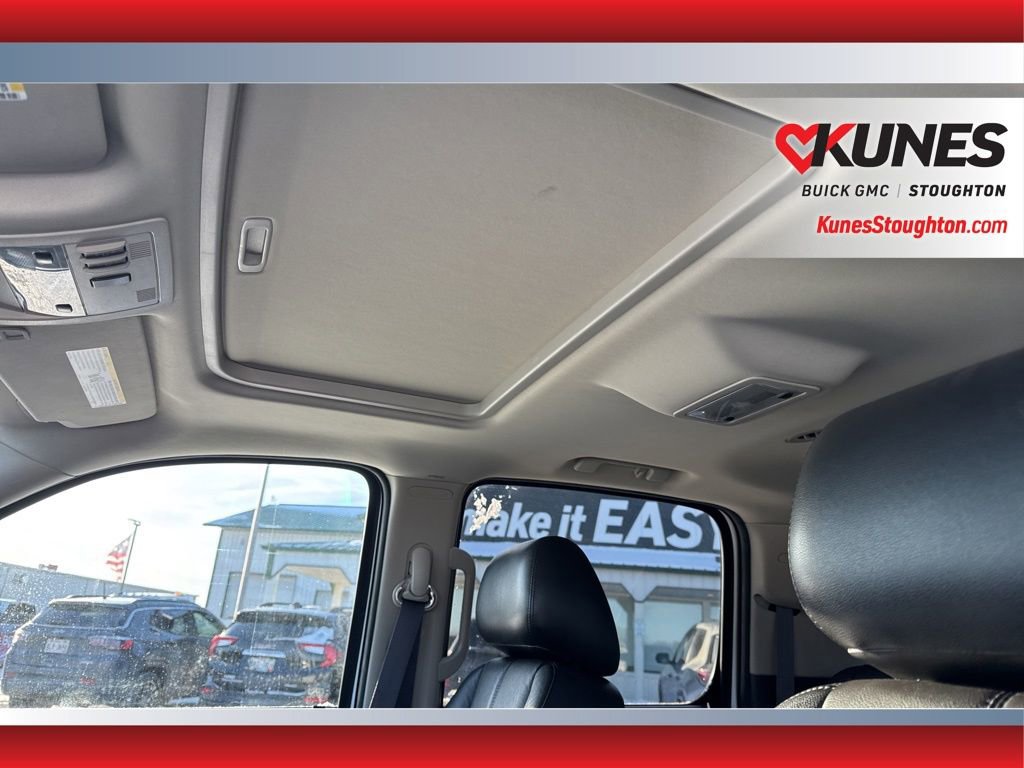 Used 2014 GMC Yukon XL SLT w/ SLT-2 Equipment Package image 29