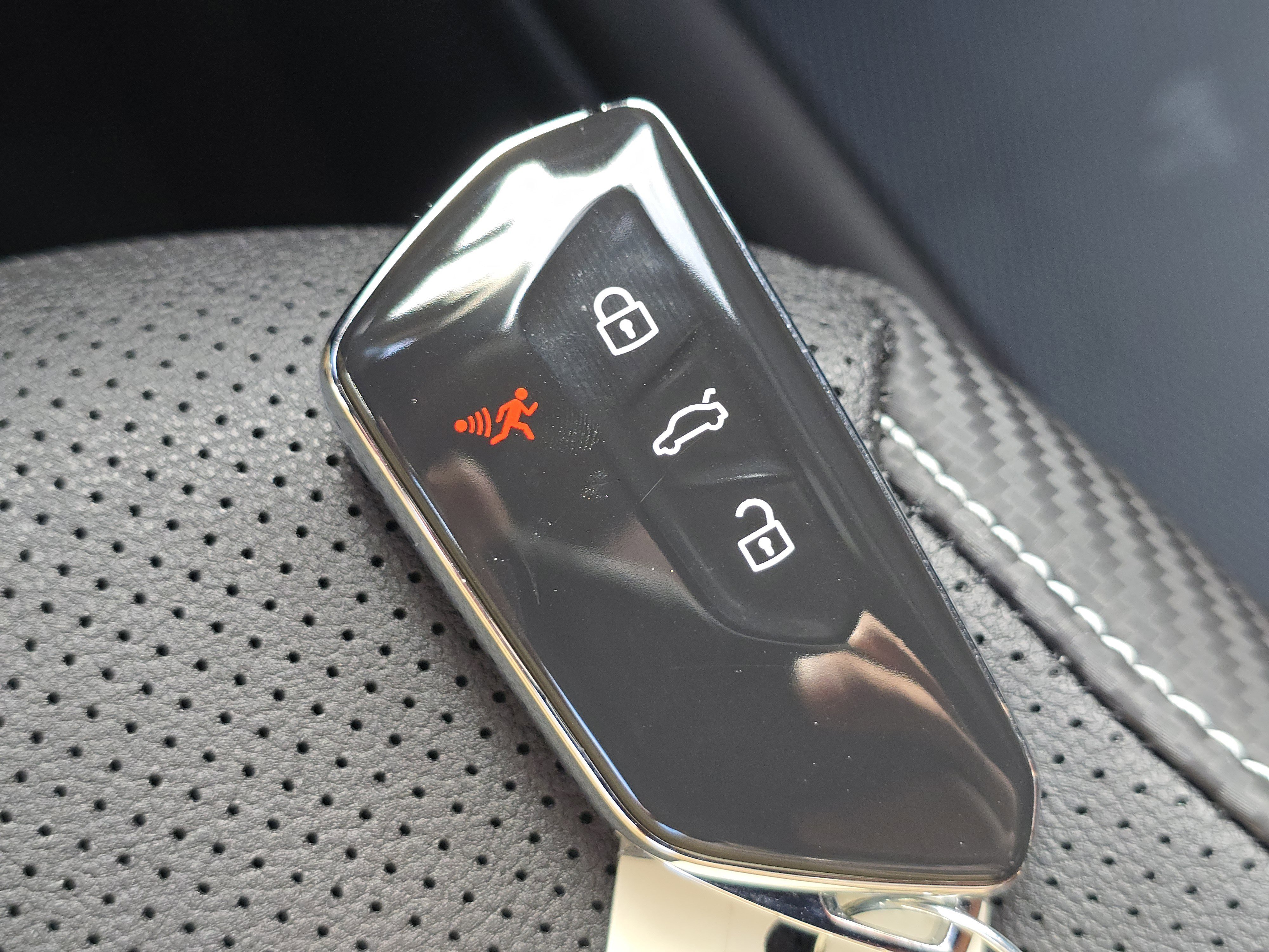 New 2026 Volkswagen Atlas Cross Sport SE image 27