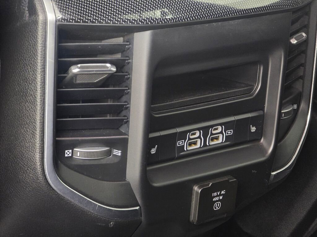 Used 2022 RAM 1500 Laramie image 40
