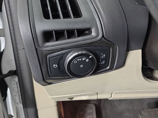 Used 2013 Ford Focus SE image 29